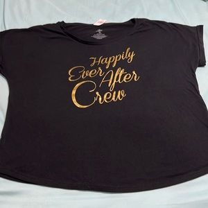 NWT DISNEY FAIRYTALE WEDDINGS ‘HAPPILY EVER AFTER CREW’ bridal party tshirt. XL.